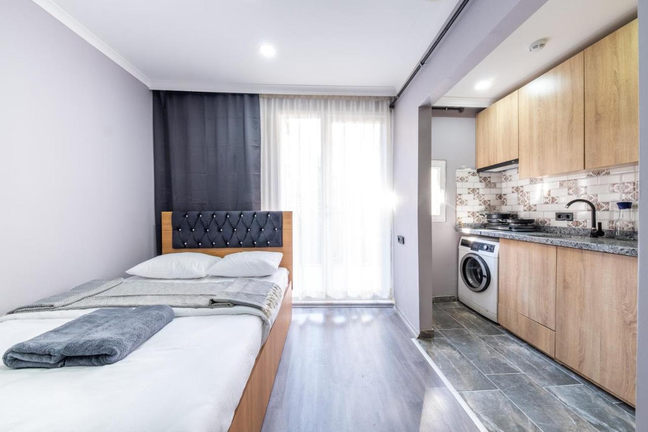 Kral Hotel Istanbul Bagian luar foto